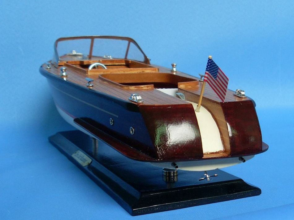 Wooden Chris Craft Runabout Model Speedboat 20"