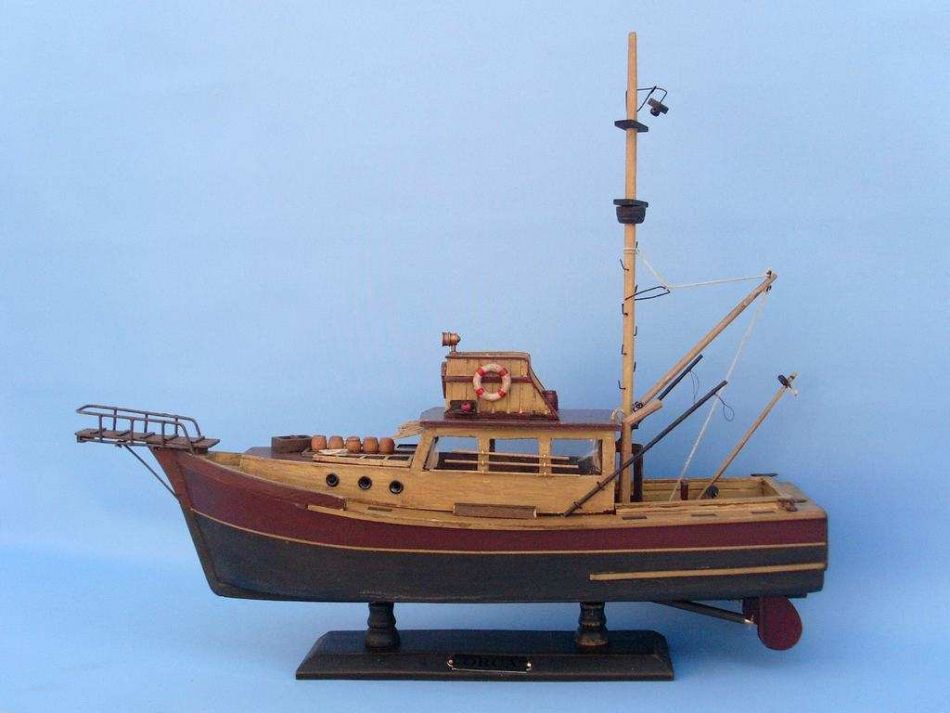 Wooden Jaws - Orca Model Boat 20"