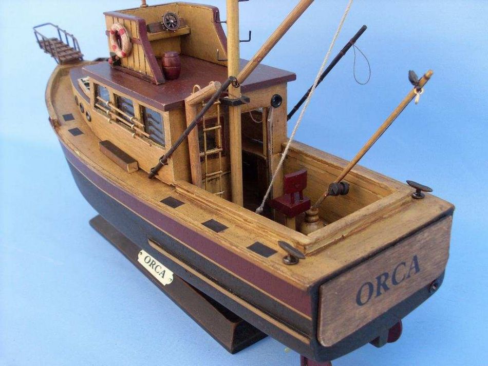 Wooden Jaws - Orca Model Boat 20"