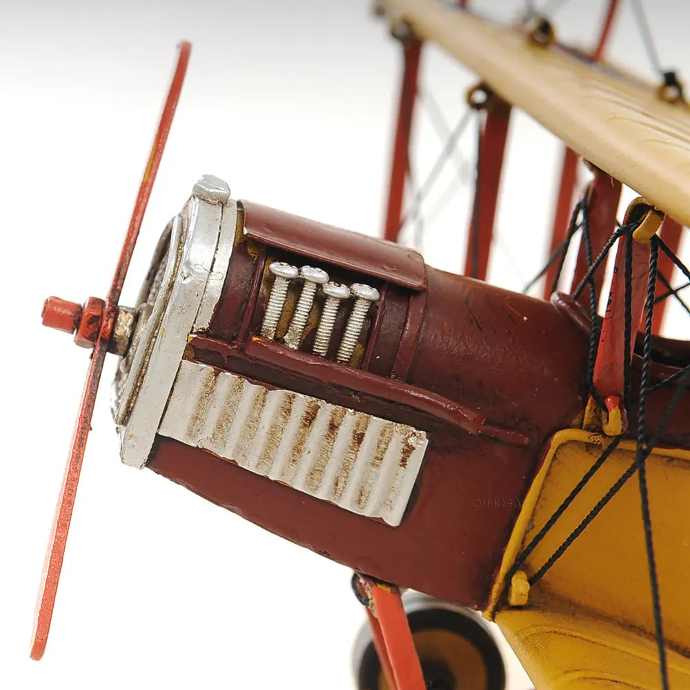 1918 Yellow Curtiss JN-4 1:24 Model Plane