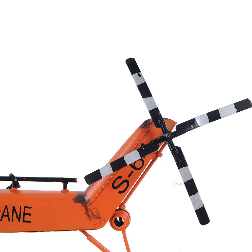 Model Aerial Crane Lifting Helicopter 1:21