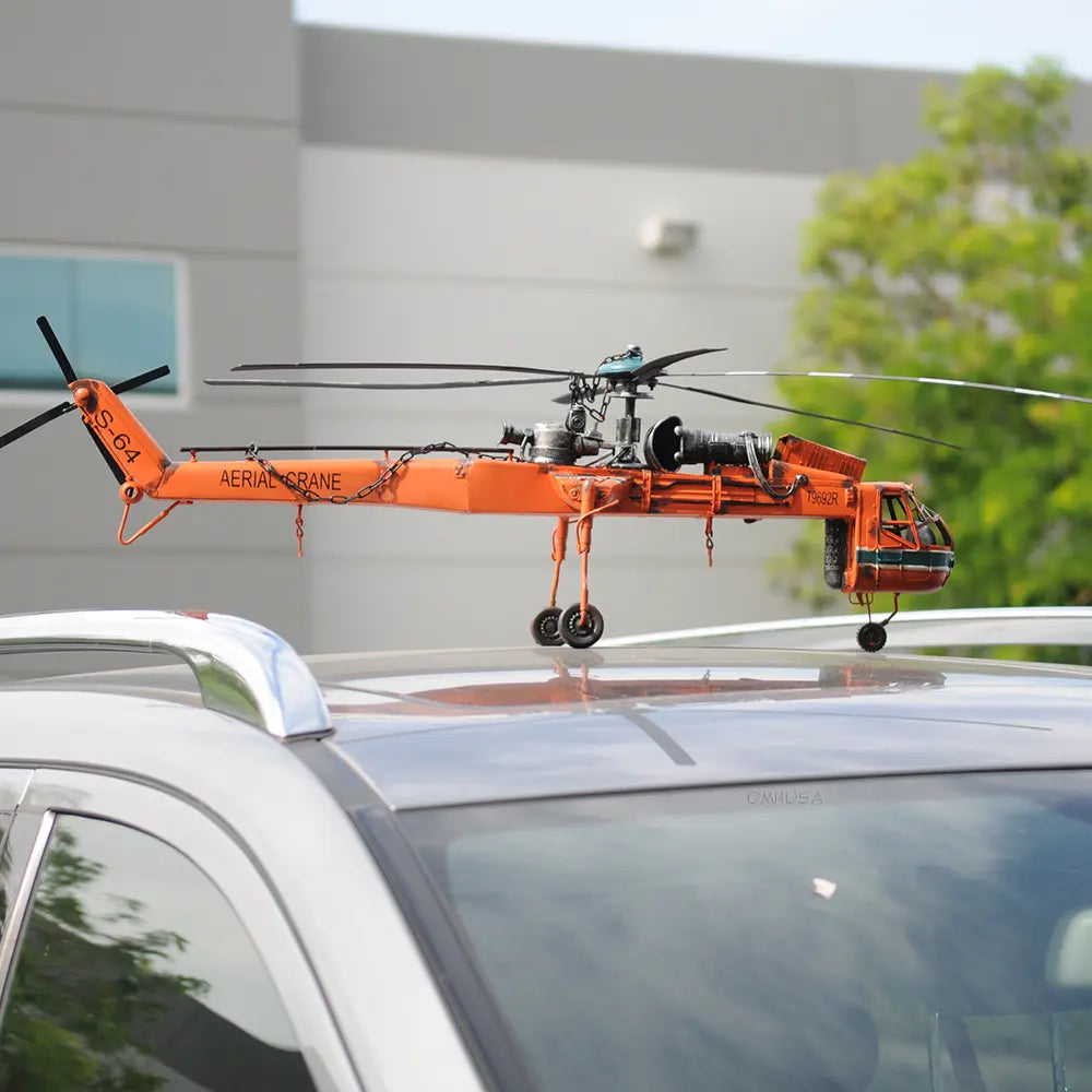 Model Aerial Crane Lifting Helicopter 1:21