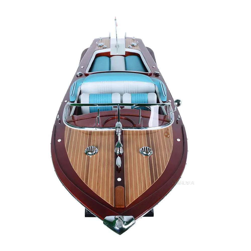 Riva Aquarama Classic Model Speed Boat