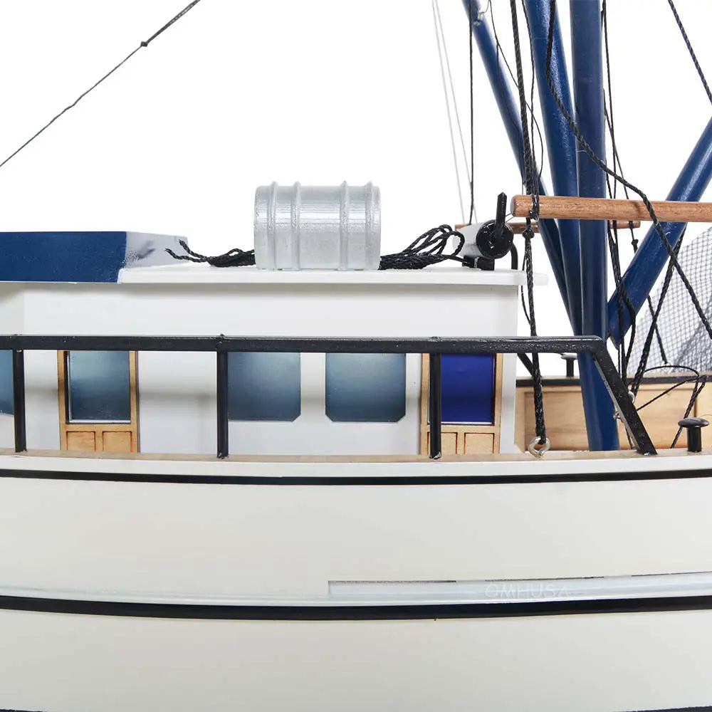 Shrimp Boat Model-B044
