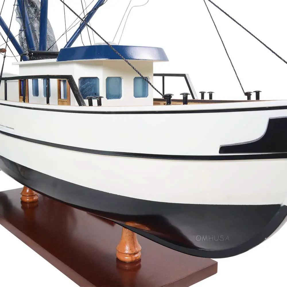 Shrimp Boat Model-B044