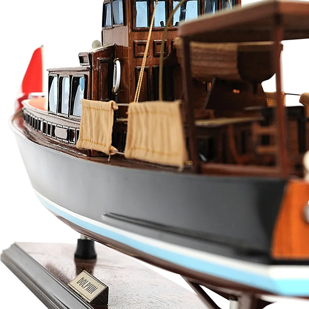 DOLPHIN PAINTED Ship Model-B105