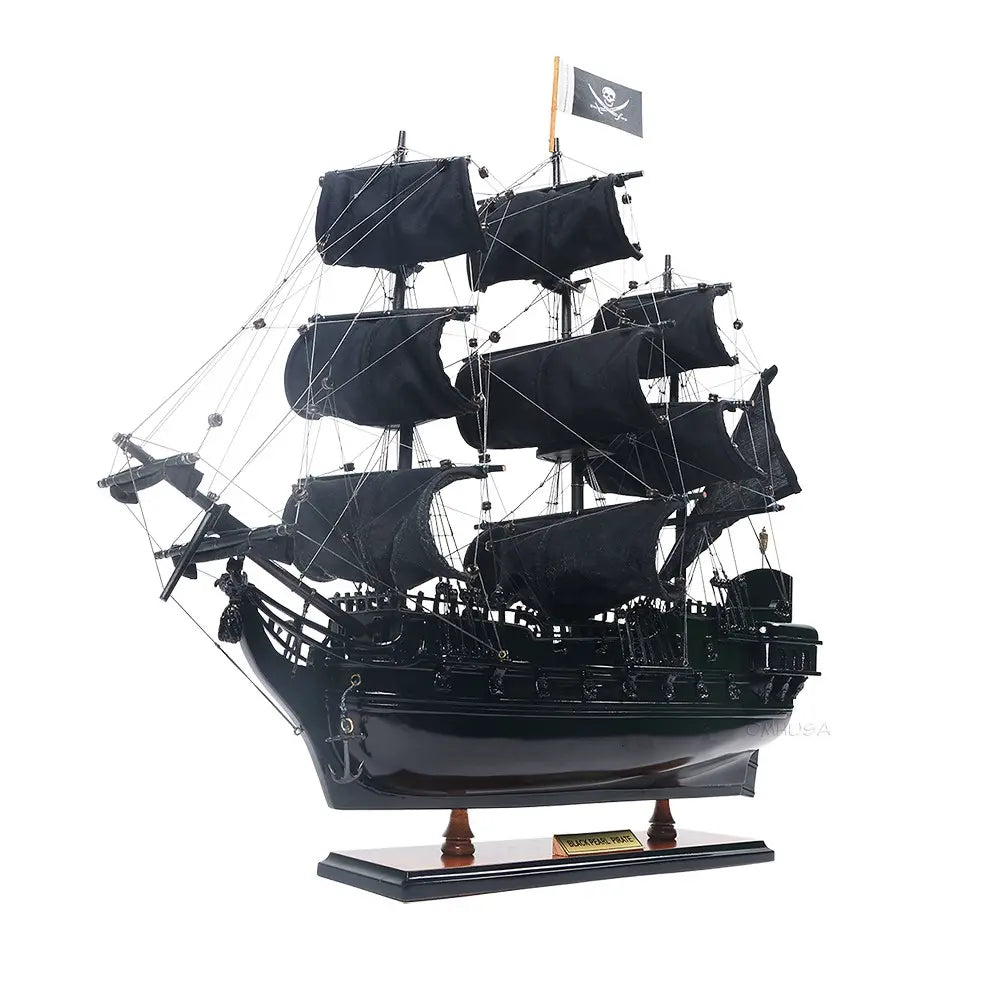 Pirate of the Caribbean Black Pearl Pirate Ship Model