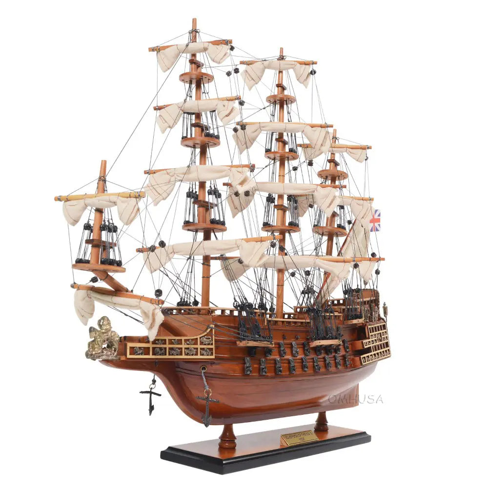 HMS Sovereign of the Seas Model Ship