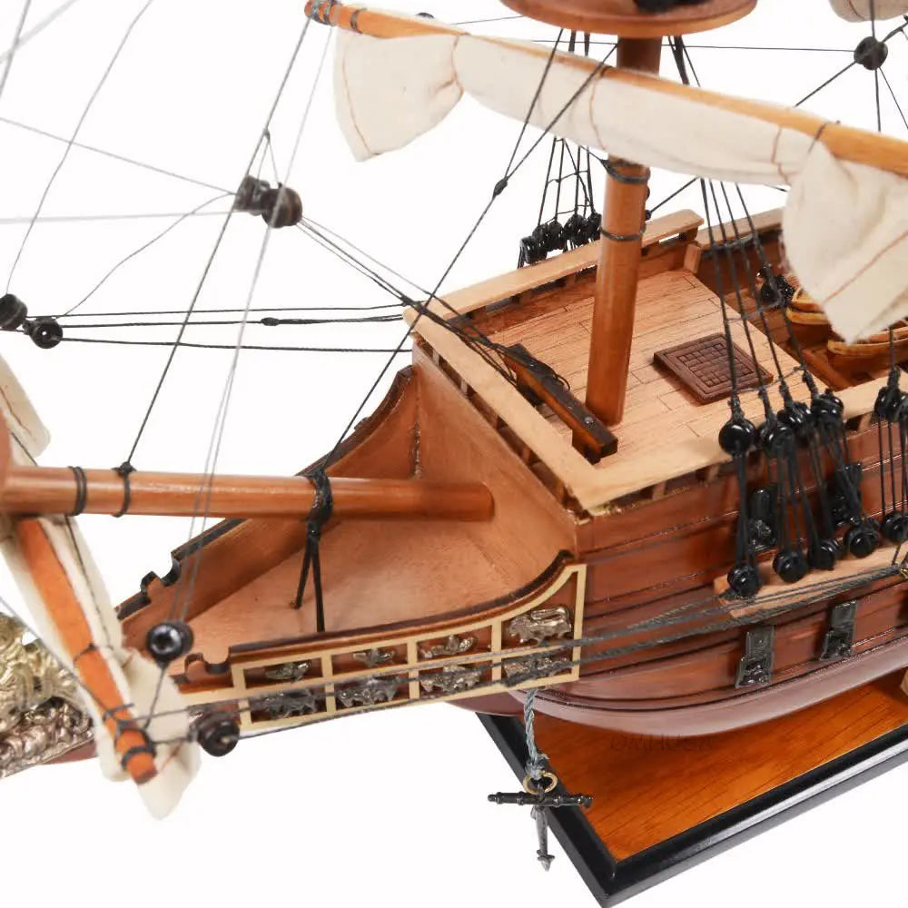 HMS Sovereign of the Seas Model Ship