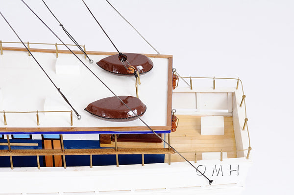 Dickie Walker Boat Model B-039