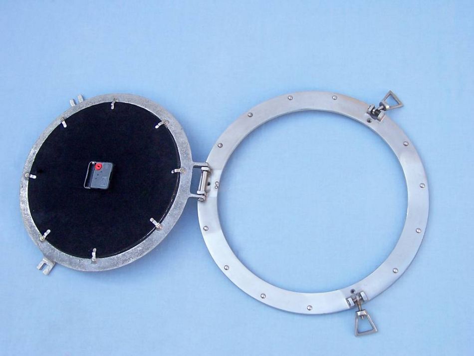 Brushed Nickel Deluxe Class Porthole Clock 17"