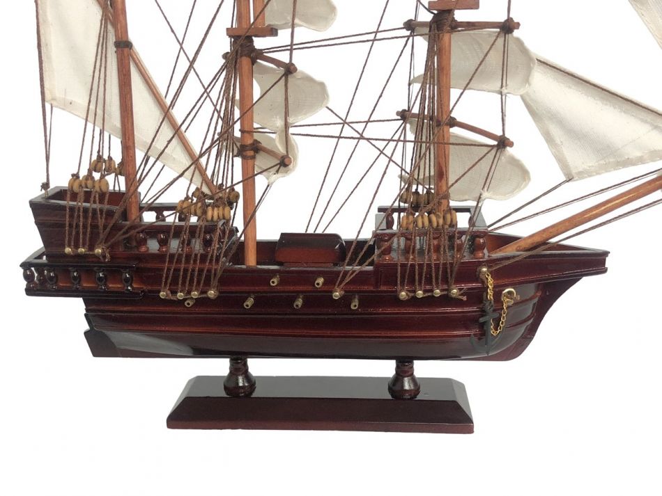 Wooden Blackbeard's Queen Anne's Revenge White Sails Pirate Ship Model 20"