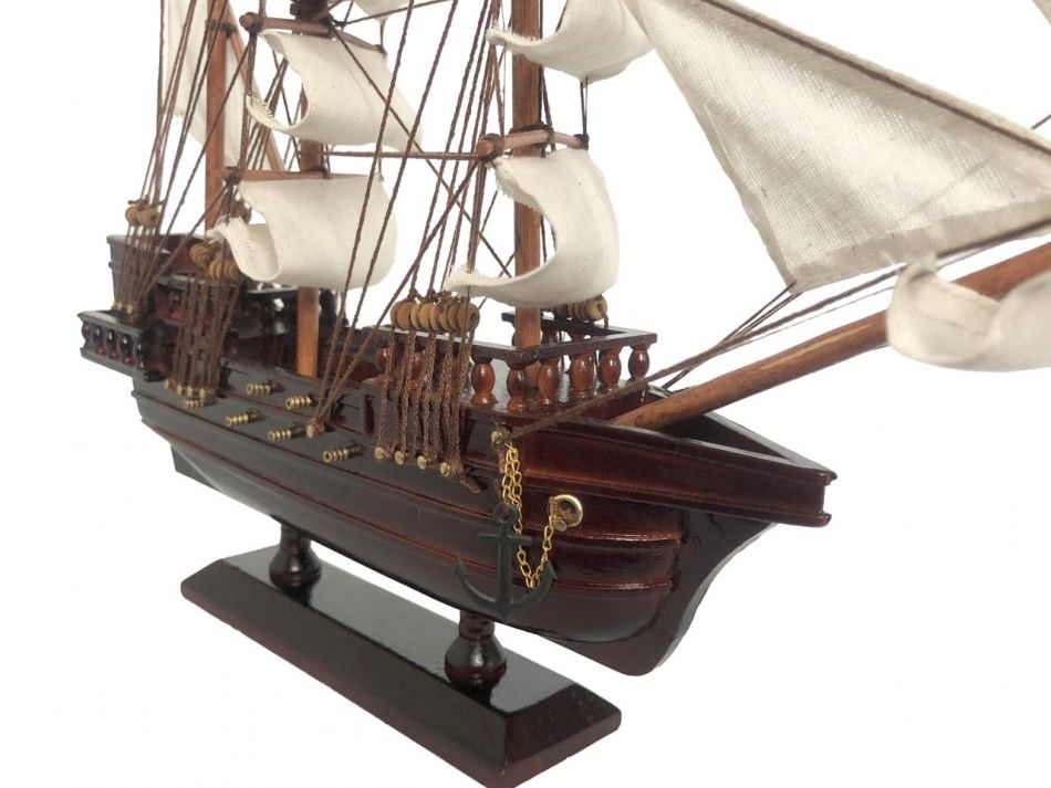 Wooden Blackbeard's Queen Anne's Revenge White Sails Pirate Ship Model 20"