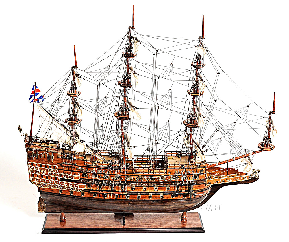 HMS Sovereign of the Seas Model Ship