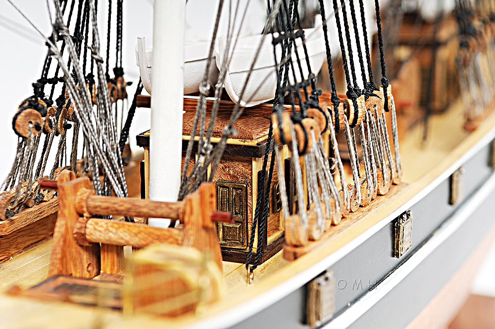 Cutty Sark Model Ship (no sails) Tall Ship Model