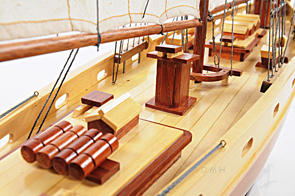 Bluenose II Model Sailing Yacht