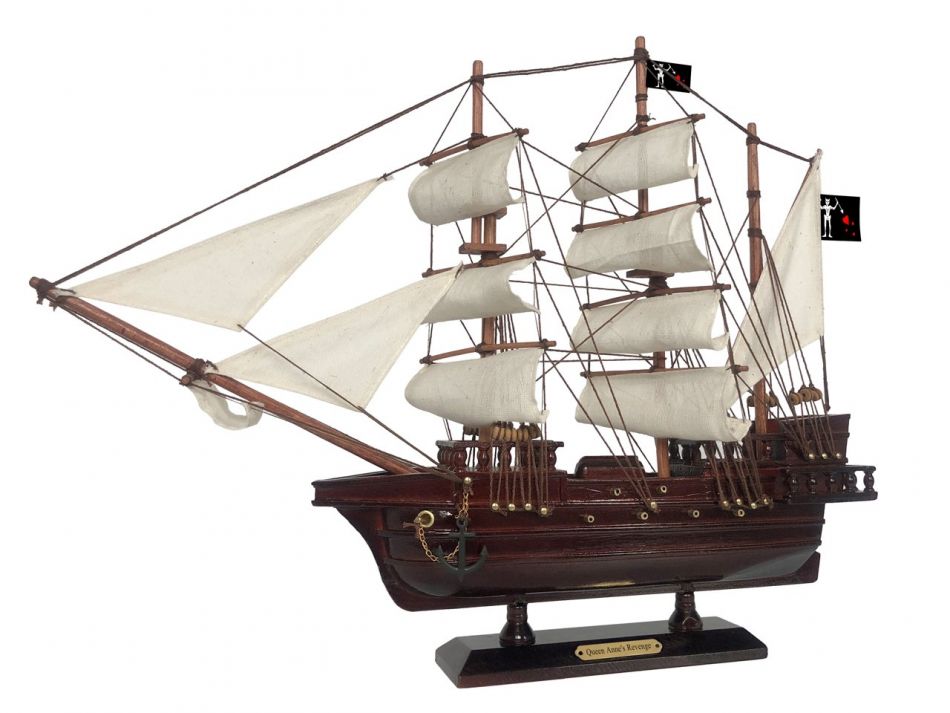 Wooden Blackbeard's Queen Anne's Revenge White Sails Pirate Ship Model 20"