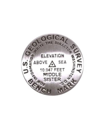 Middle Sister peak, Oregon lapel pin