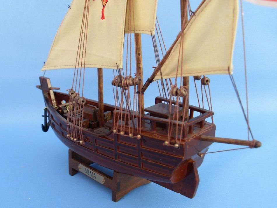 Wooden Nina Model Ship 12"
