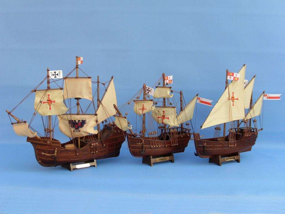 Wooden Santa Maria, Nina & Pinta Model Ship Set
