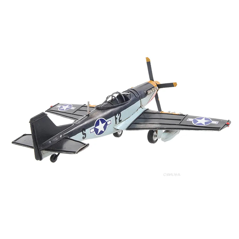 1943 Grey Mustang P51 1:40 Model Plane