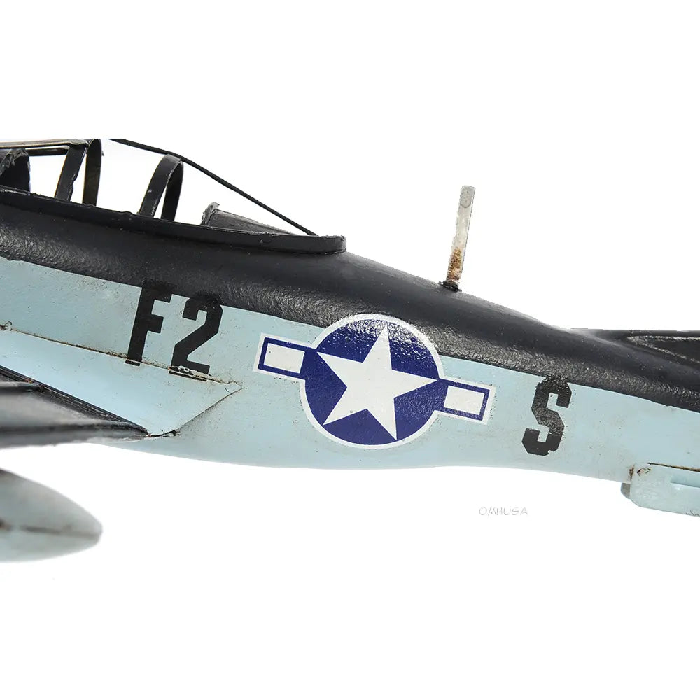 1943 Grey Mustang P51 1:40 Model Plane