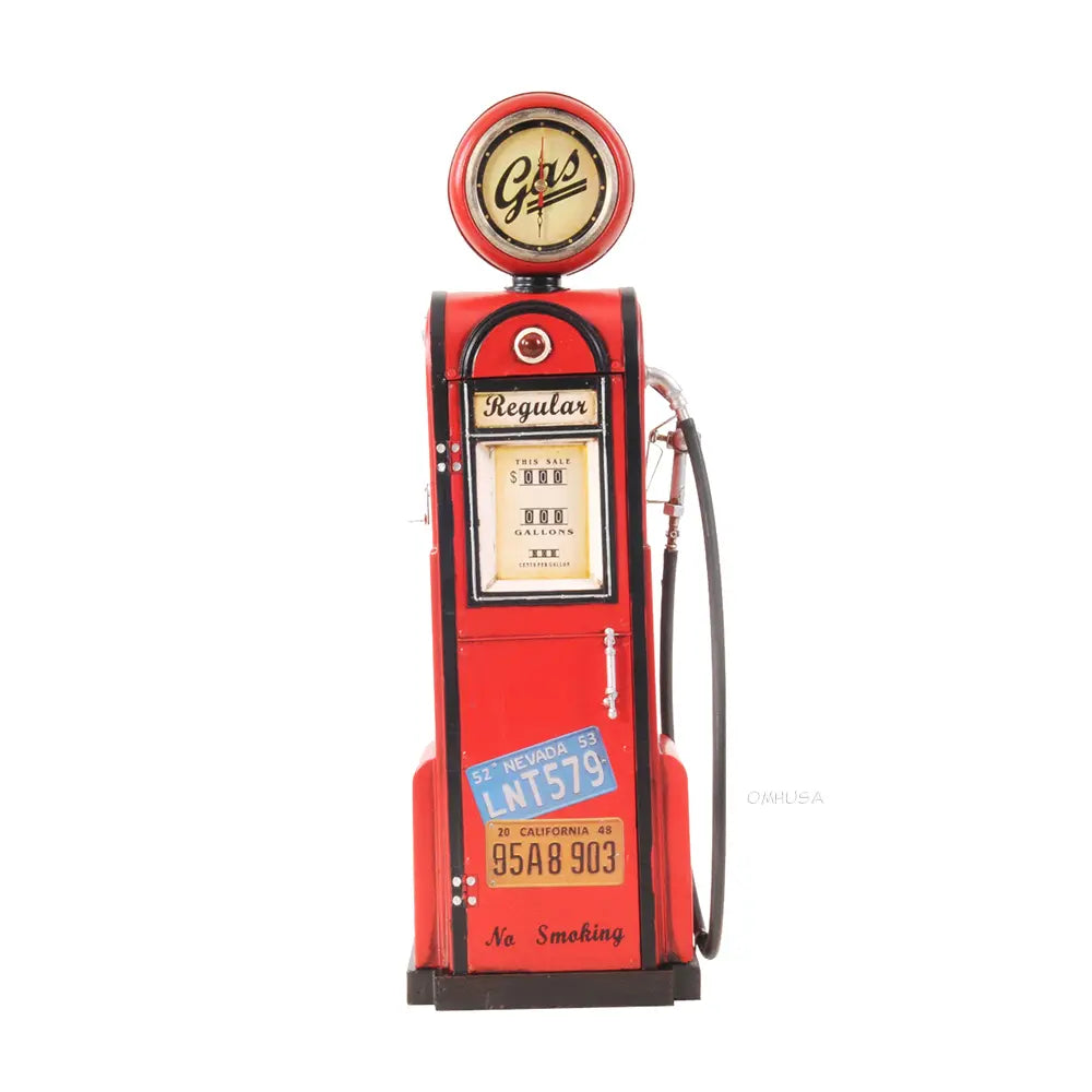 Old Gas Pump W/Clock 1:4 Model