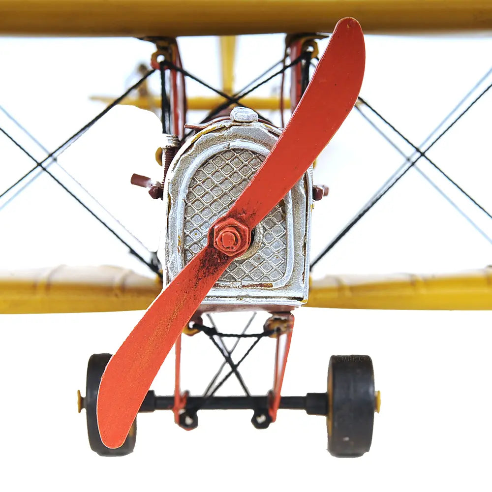 1918 Yellow Curtiss JN-4 1:24 Model Plane