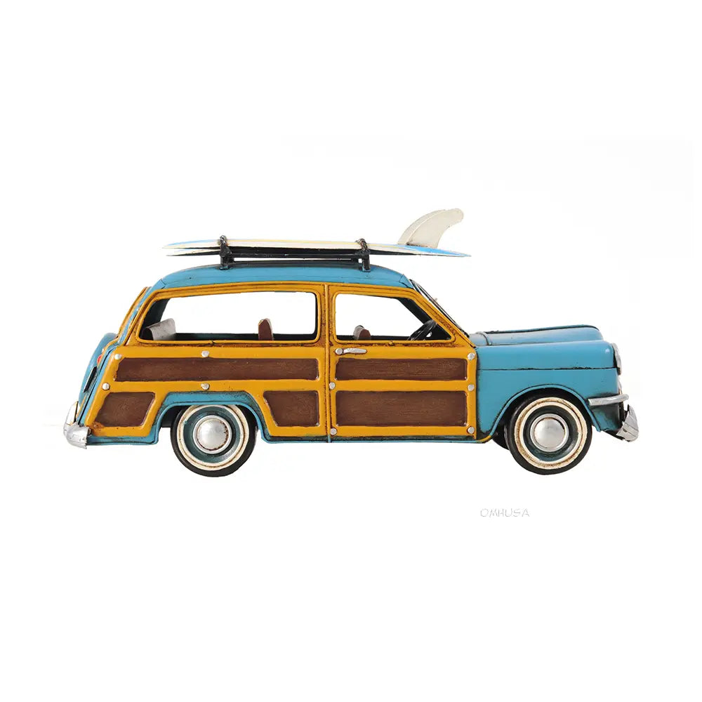 1949 Ford Wagon Car W/Two Surfboards Model