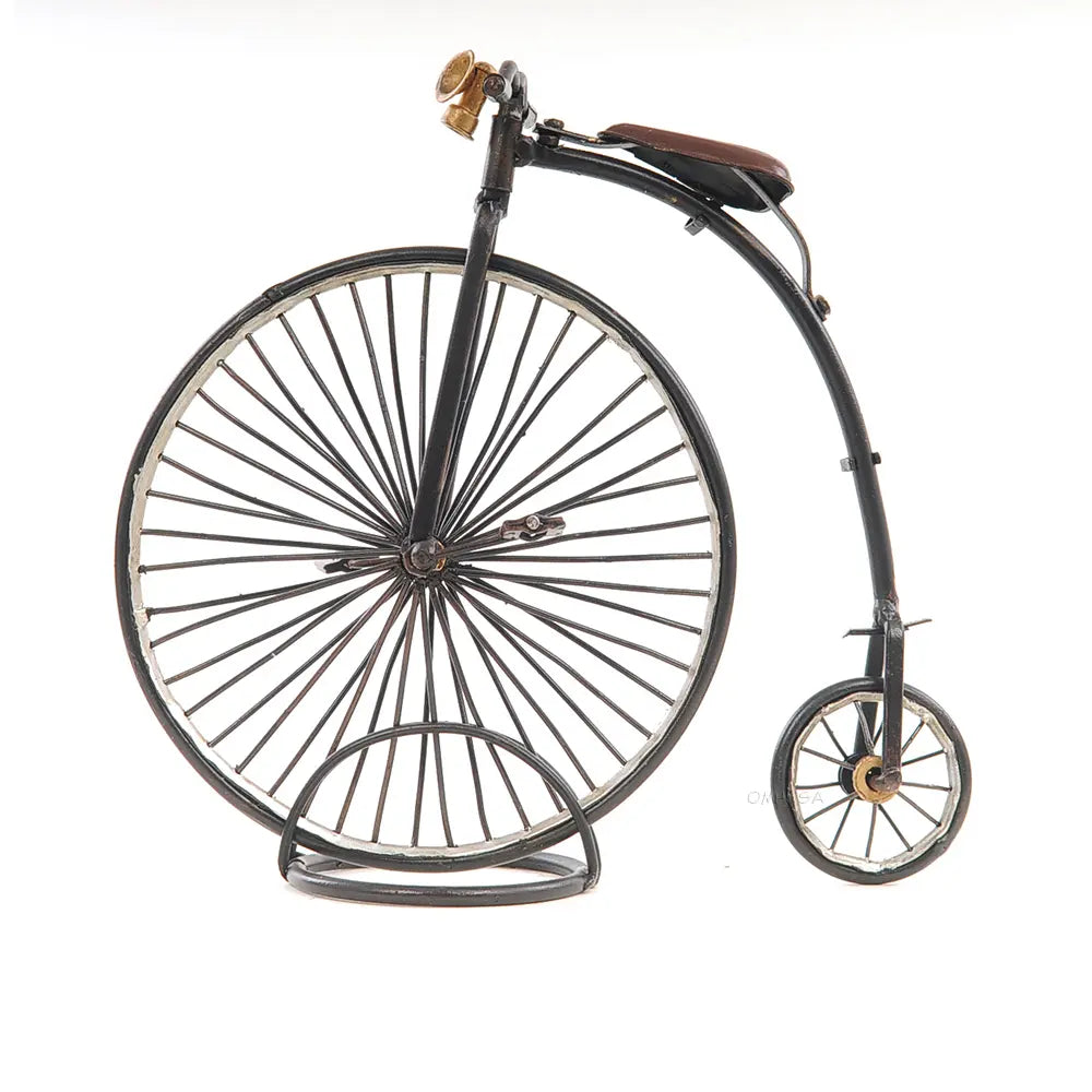 1870 The High Wheeler -Penny Farthing Model Bike