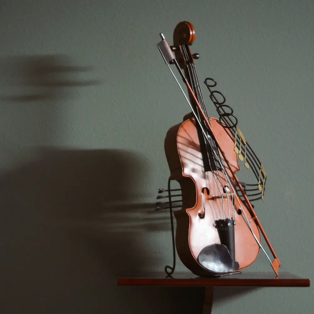 Model Orange Vintage Violin