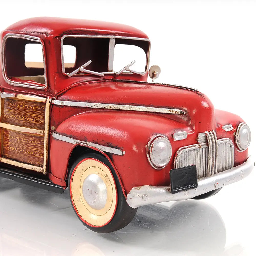 1942 Fords Pickup 1:12 Model