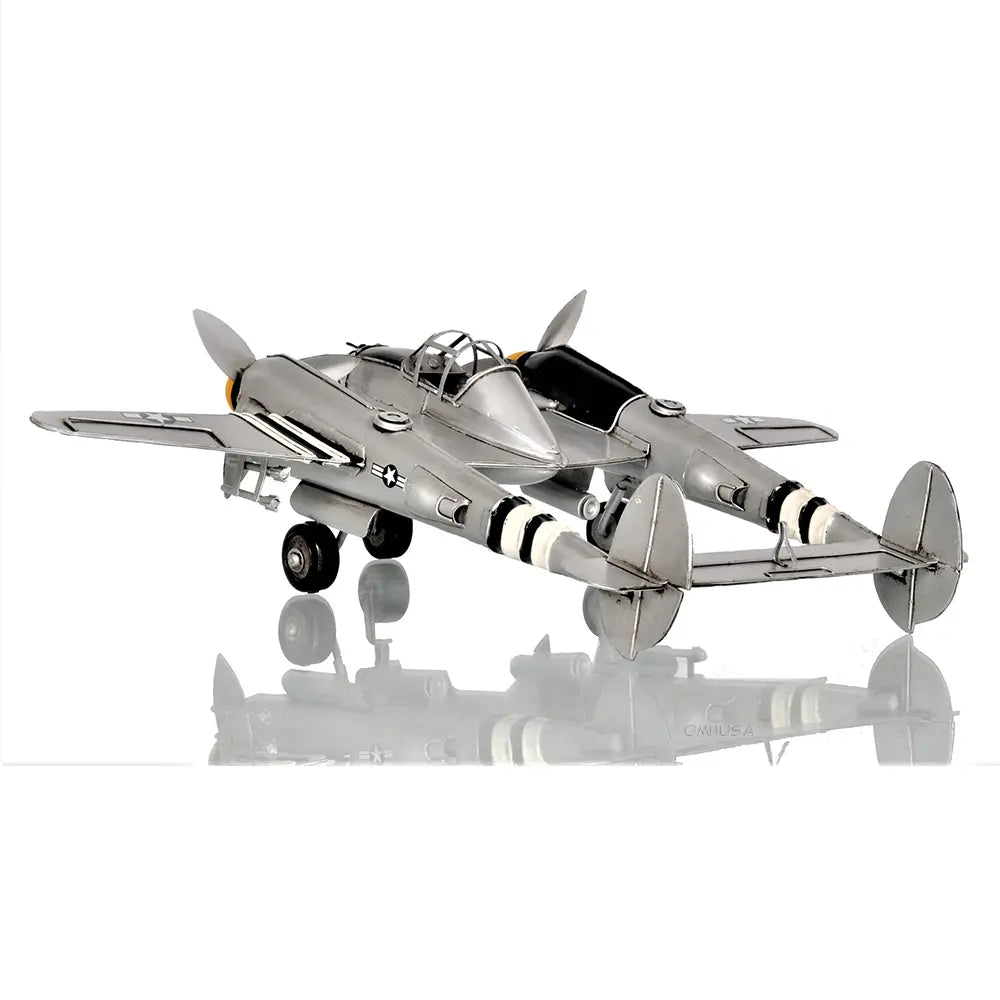 1940s U.S. Twin-Engine Fighter Model Plane