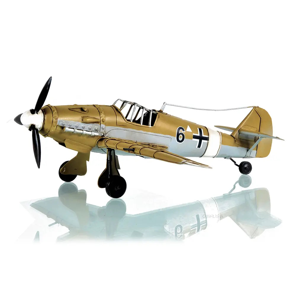 1935 Messerschmitt BF 109 Fighter Model Plane