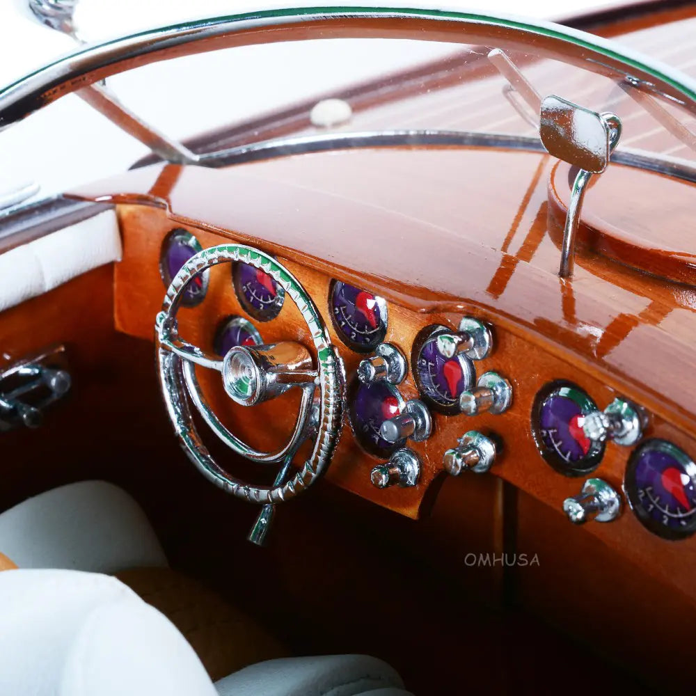 Riva Aquarama Italy Speedboat Model-B085