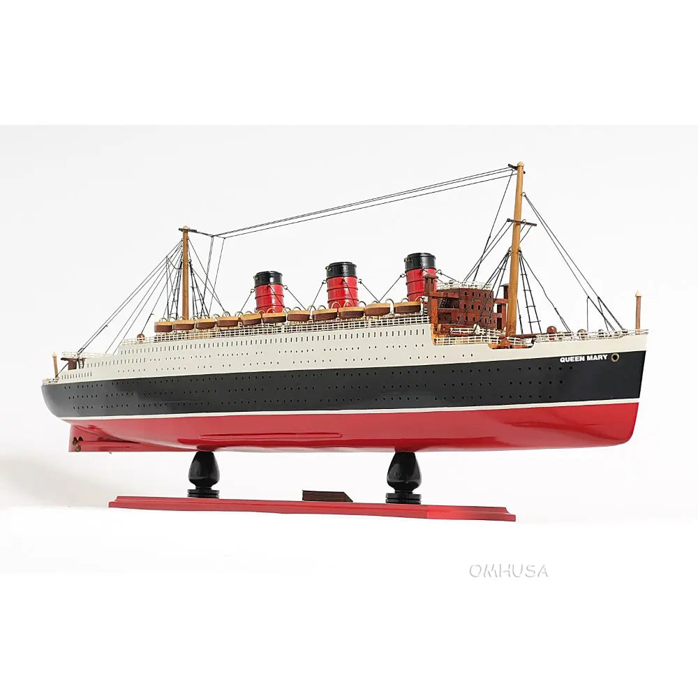 Queen Mary Model Cruise Ship with Display Case