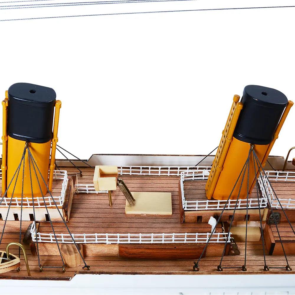 RMS Titanic Cruise Ship Painted Large