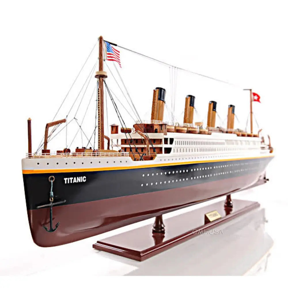 RMS Titanic Model Cruise Ship with Display Case