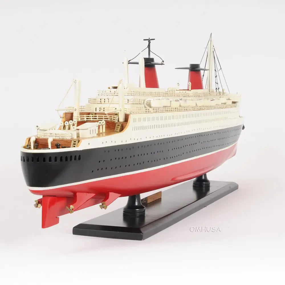 SS France Model Cruise Ship