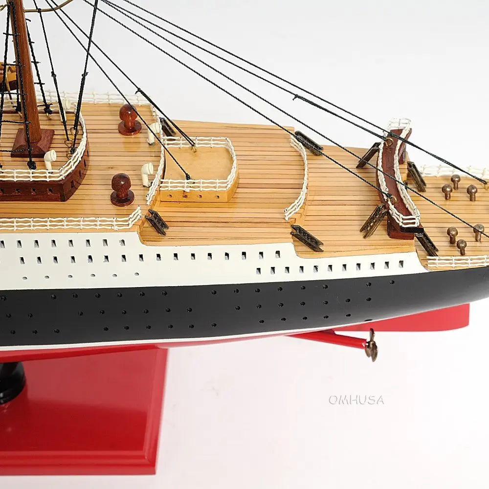 Queen Mary Cruise Ship Model