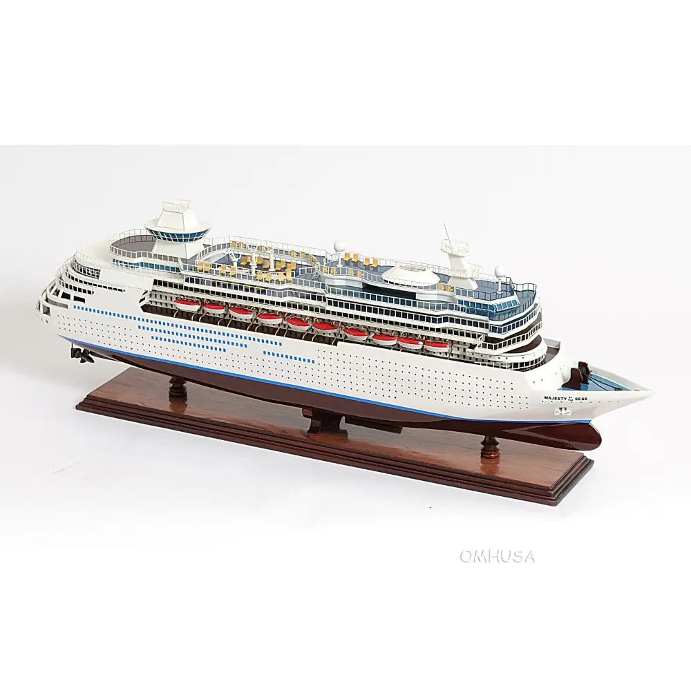 Royal Caribbean Majesty of the Seas Sovereign-Class Cruise Ship Model
