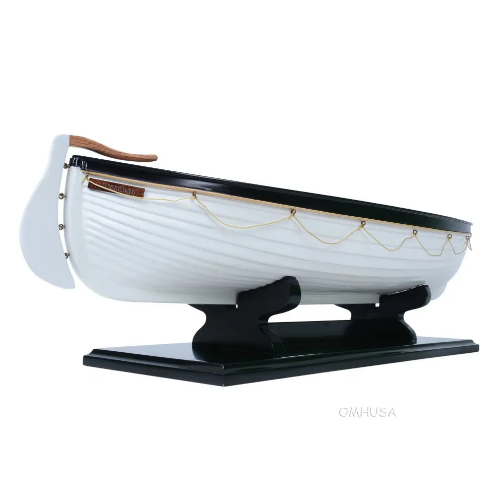 RMS Titanic Model Lifeboat No 7 model