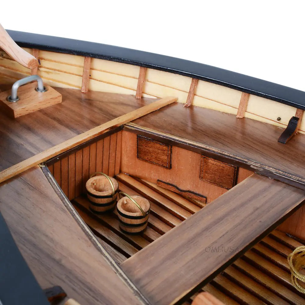 RMS Titanic Model Lifeboat No 7 model