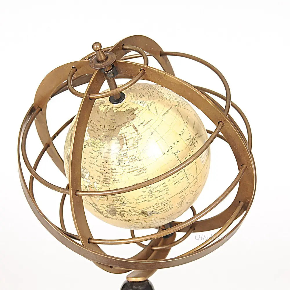 World Globe in Brass rings-ND032