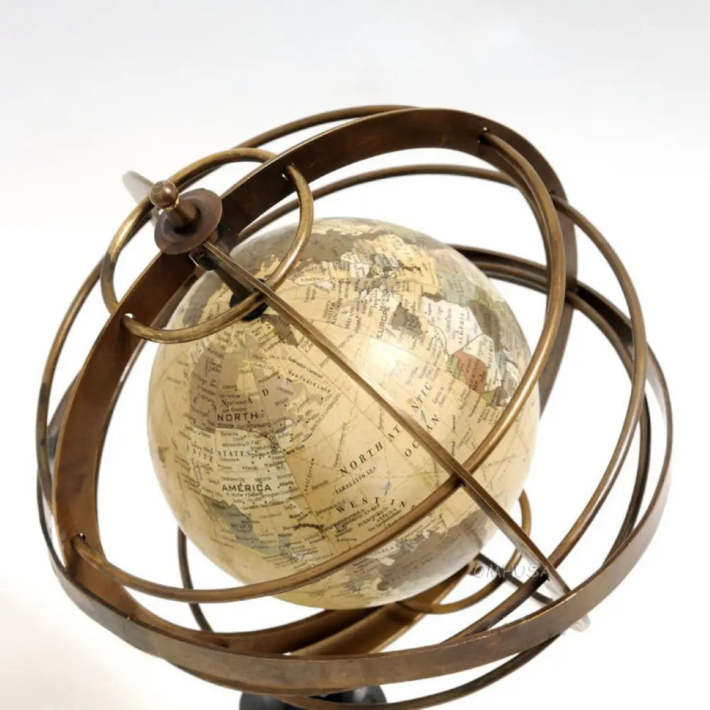 World Globe in Brass rings-ND032