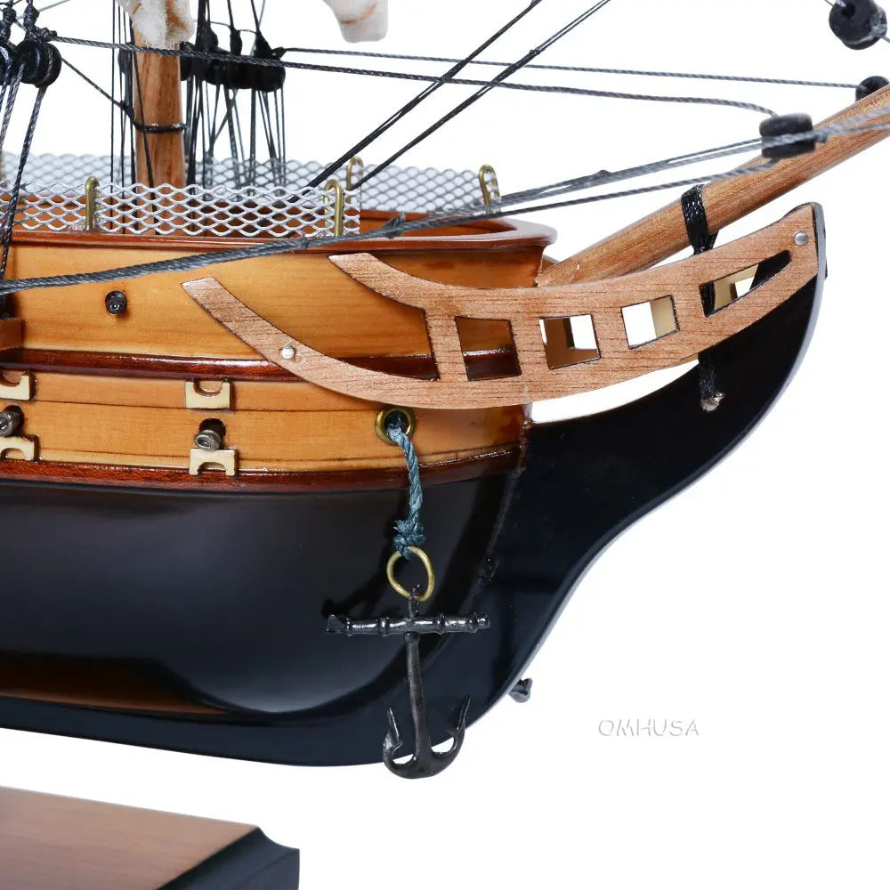 USS Constitution Premium Model Ship "OLD IRONSIDES"