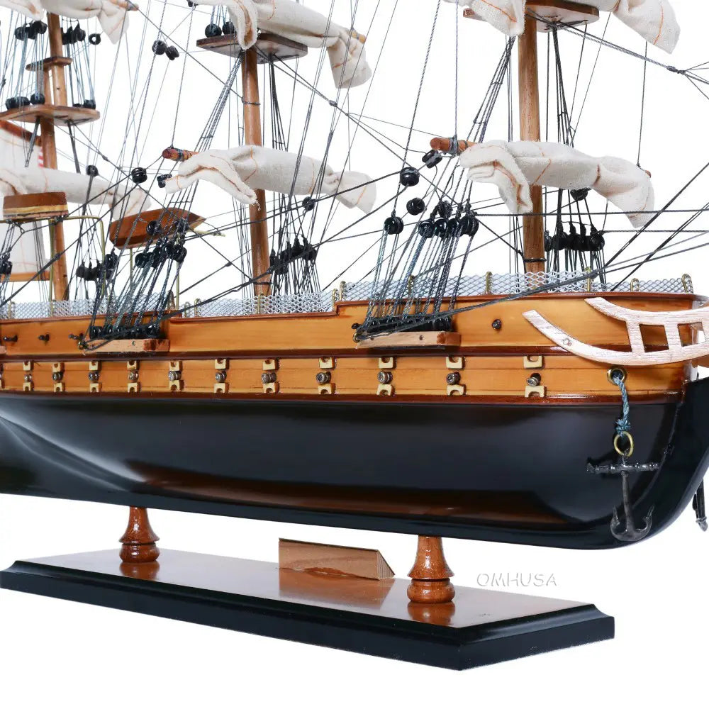 USS Constitution Premium Model Ship "OLD IRONSIDES"