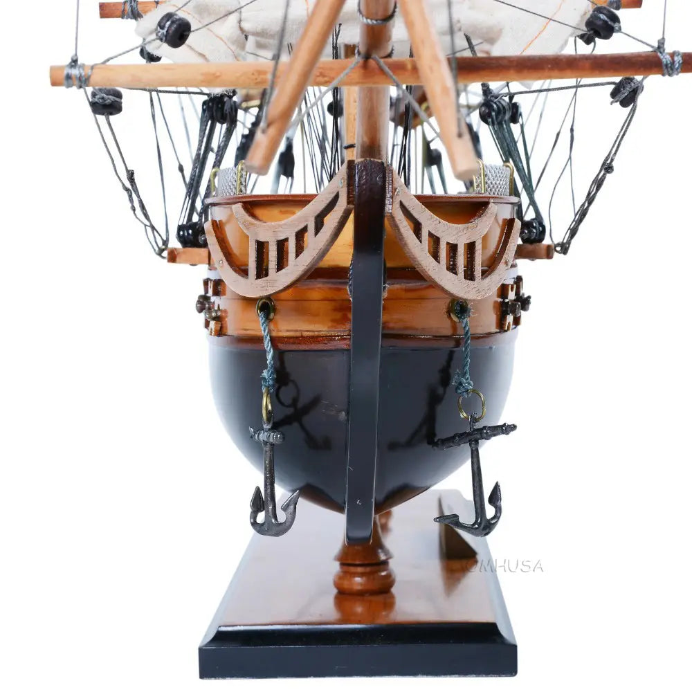 USS Constitution Premium Model Ship "OLD IRONSIDES"