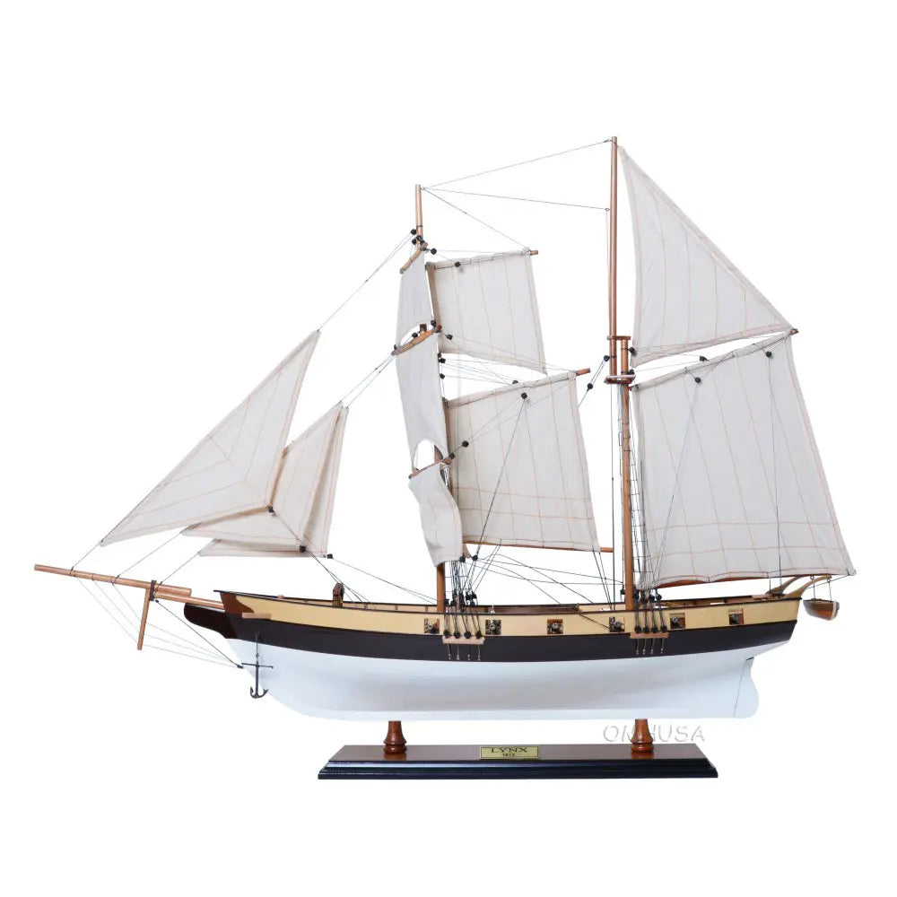 Lynx Painted Tall Ship Model