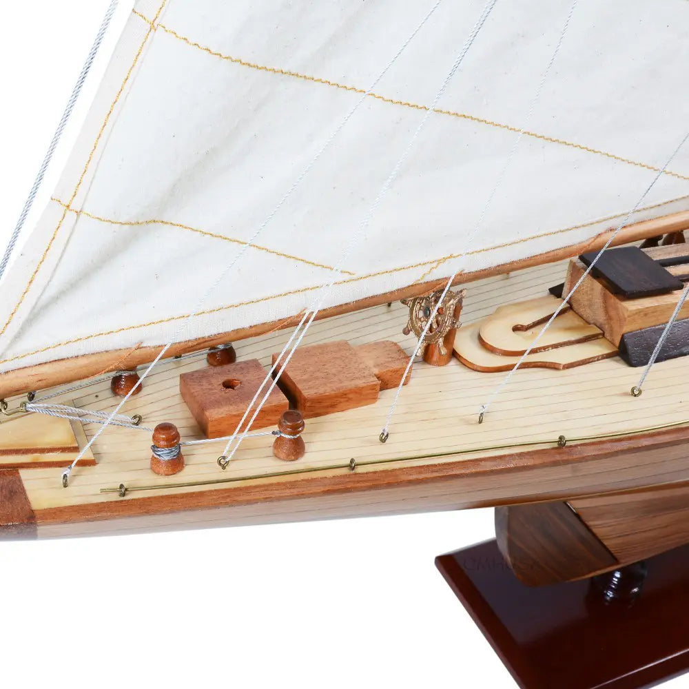Endeavour 40 Inch Sailboat Model